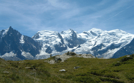 Photo - Vue sur le Mont Blanc depuis de versant du Brvent